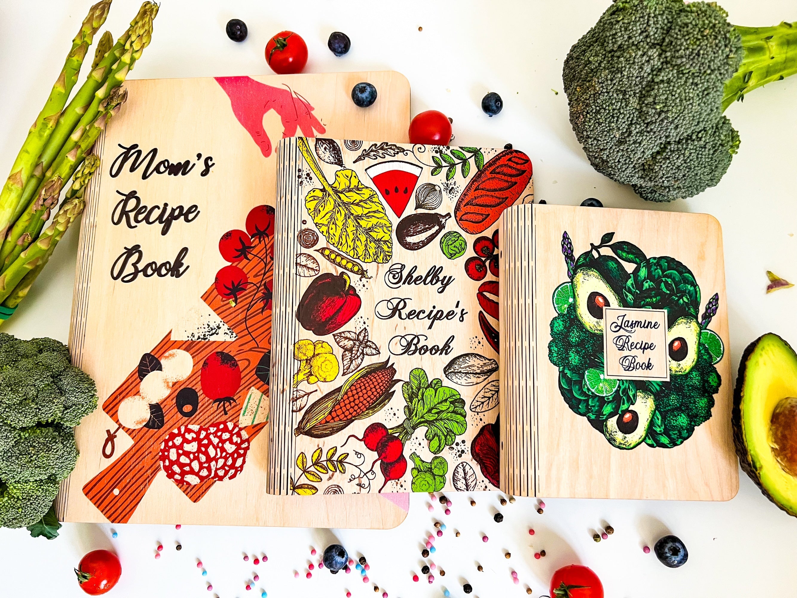 GIFT FOR MOM PERSONALIZED COLORFUL WOODEN RECIPE BOOK